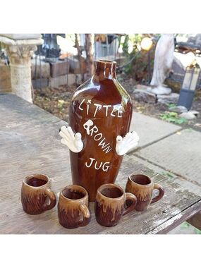 Vintage* "Little Brown Jug" Jug with 4 Mugs
